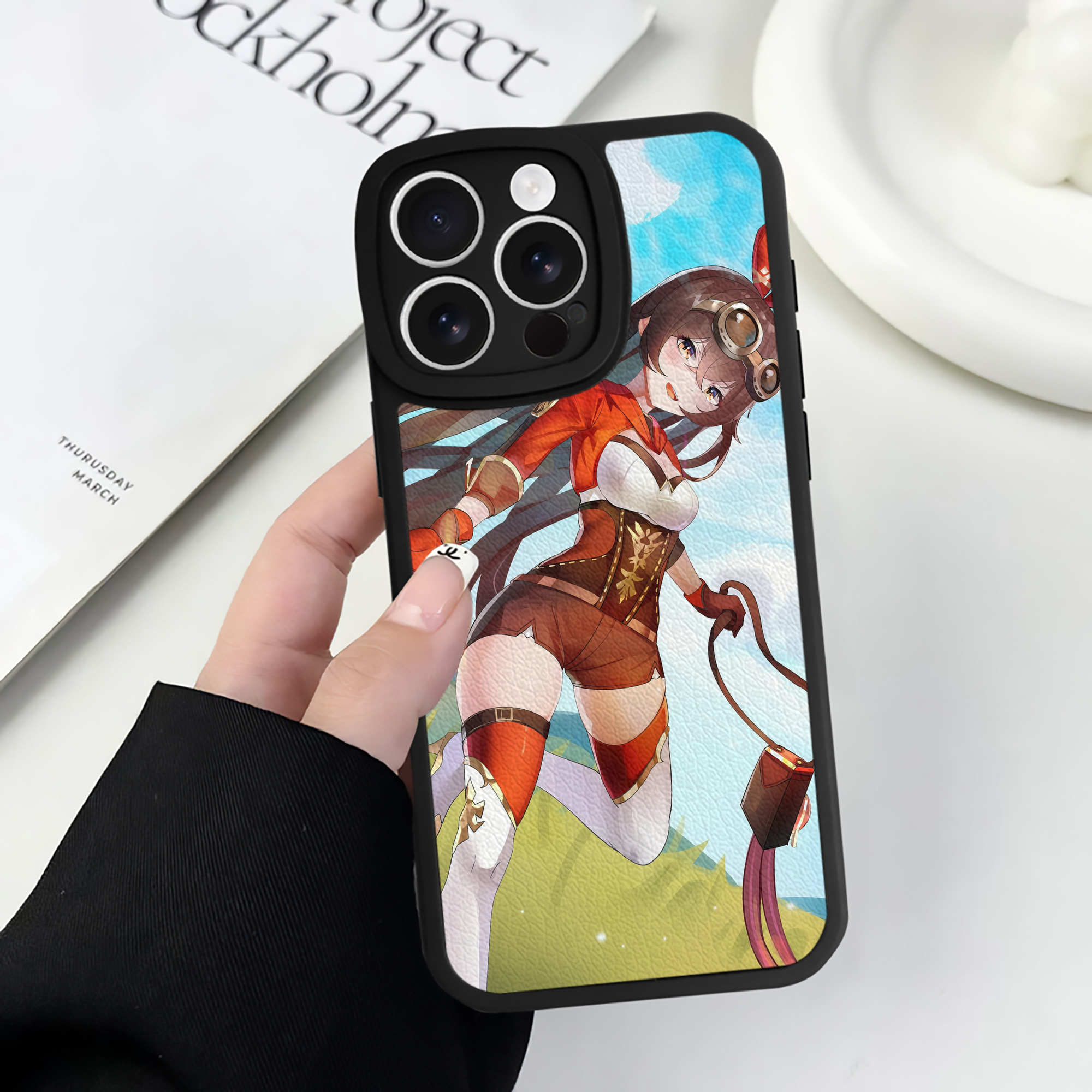 げんし神 genshin 【iPhone 16シリーズ対応】シリコンスマホケース（レザー調） 材質：シリコン